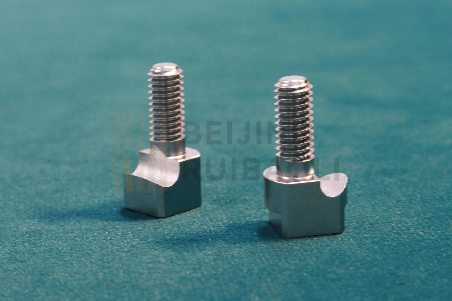 Orthopedic External Fixator - Ilizarov External Fixator-Pin Clamp Bolt (Square Edge Groove)