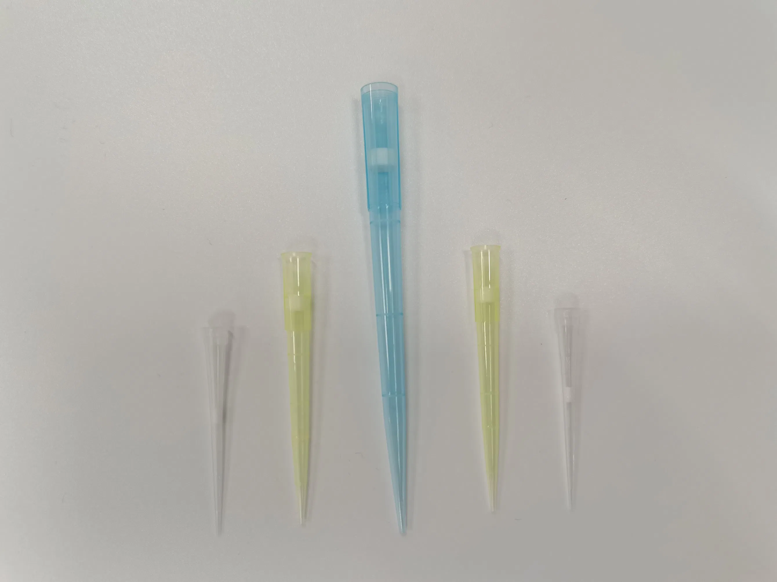Factory Price Lab 10UL 20UL 100UL 200UL 1000UL 5ml Racked Filter Micro Dnase Rnase Free Box Sterile Pipette Tips with Filter