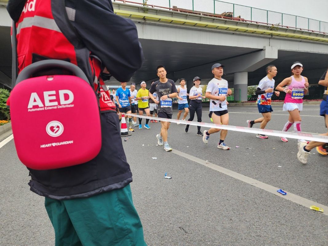 Aed Defibrillator (Automatic External Defibrillator) for First Aid of Cardiac Sudden Death