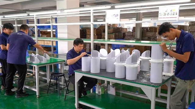 Hangzhou QMS Medical manufacturing facility interior