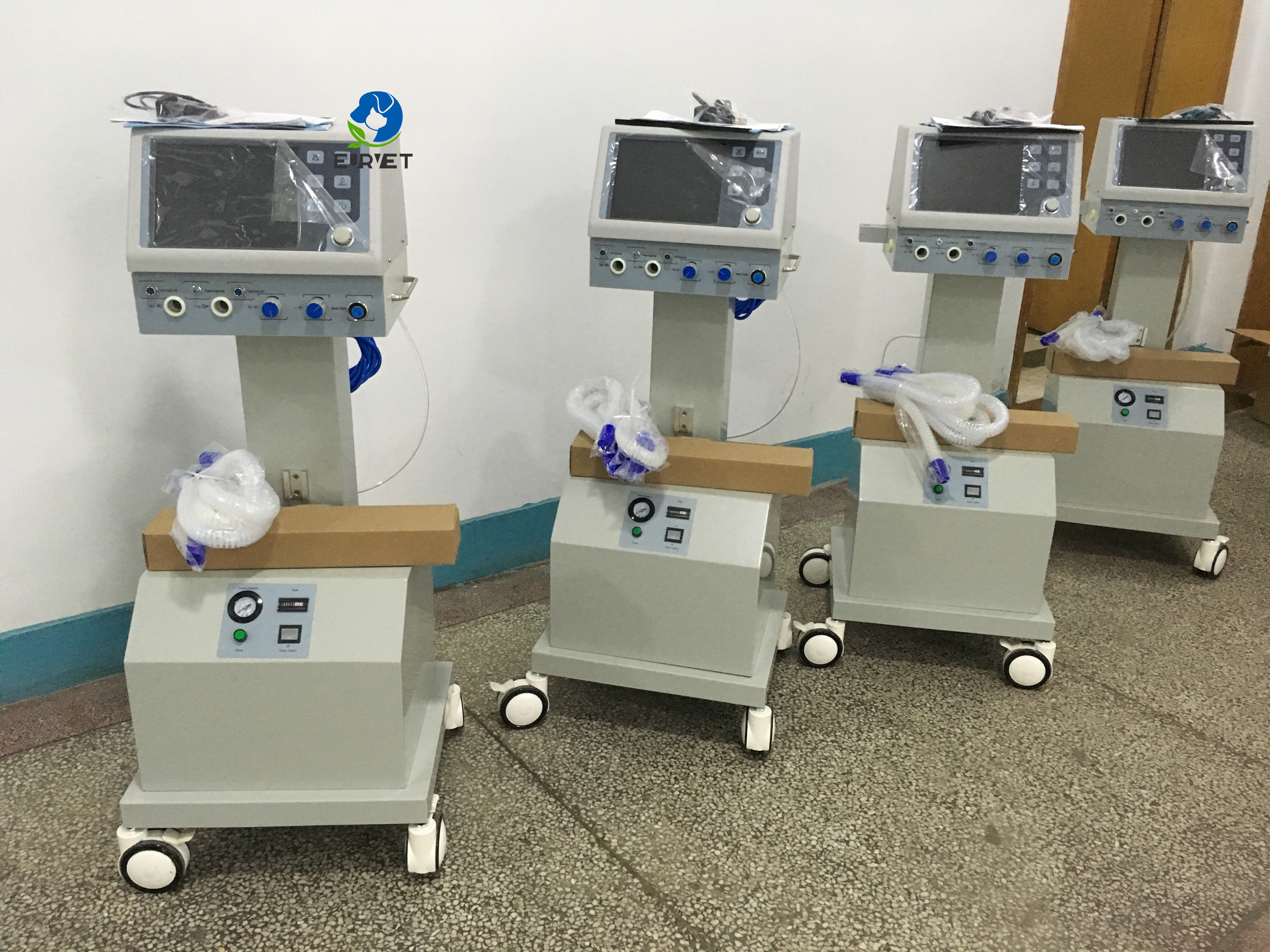 EURVET Best Selling Lightweight and Portable Ventilator Suitable for Home and Hospital Use