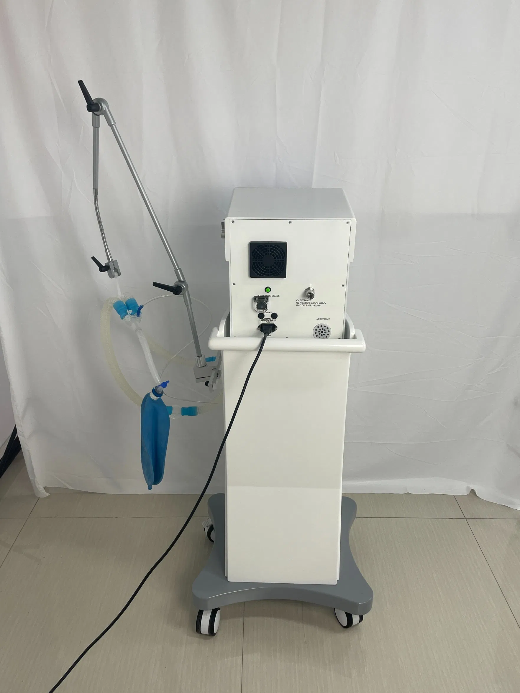 Medical 10.5 Inch LCD Touch Screen Adult, Pediatric and Neonatal Hospital Surgical ICU Breathing Ventilator