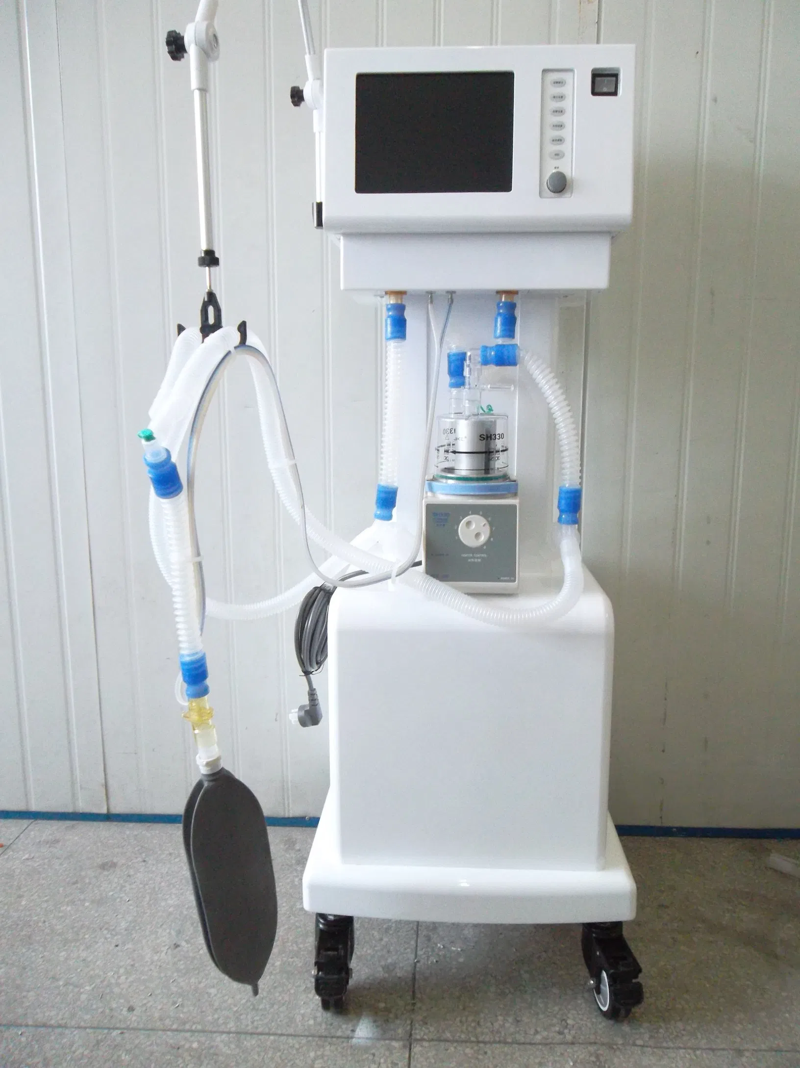 Reliable Emergency Ventilator for Critical Care and Surgery