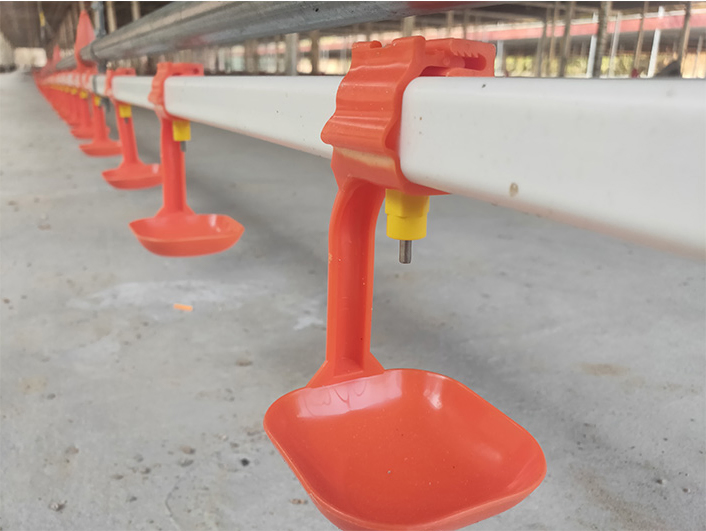 Innovative Poultry Feeding System with Smart Drinking Nipples