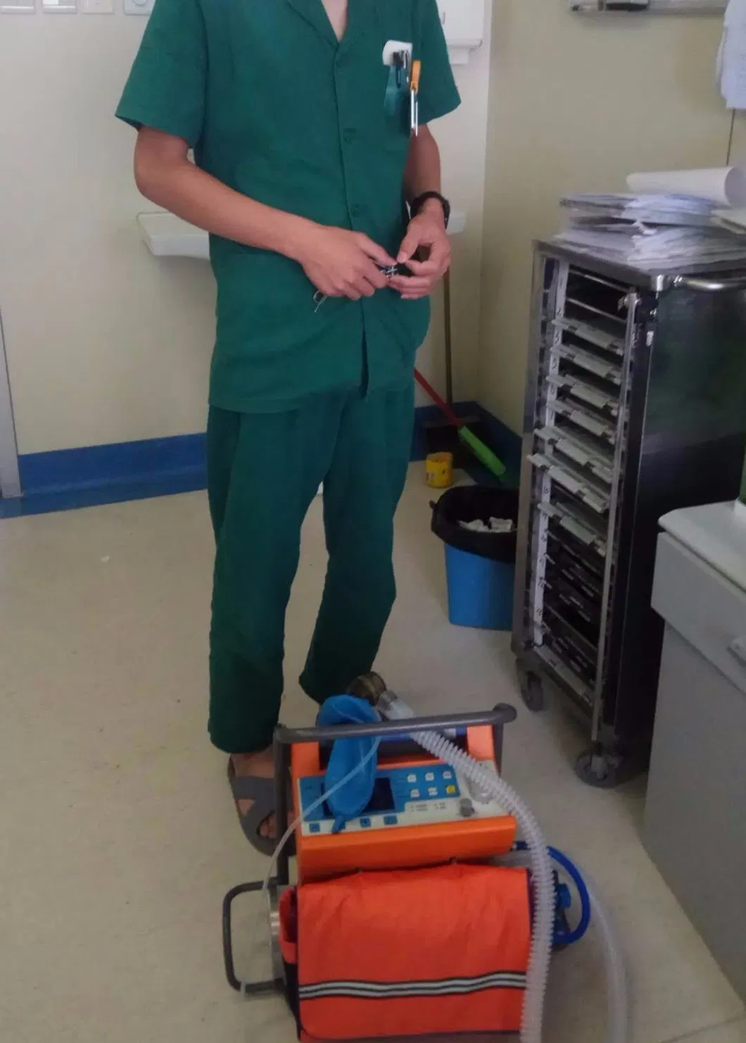 Invasive Portable Emergency Transport Ventilator