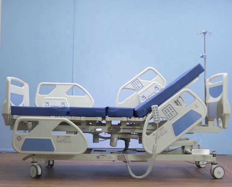 VIP ICU Ward Room Factory Directly Wholesales Automatic Multi Functions Electric Nursing Intensive Care Bed With CPR Scale