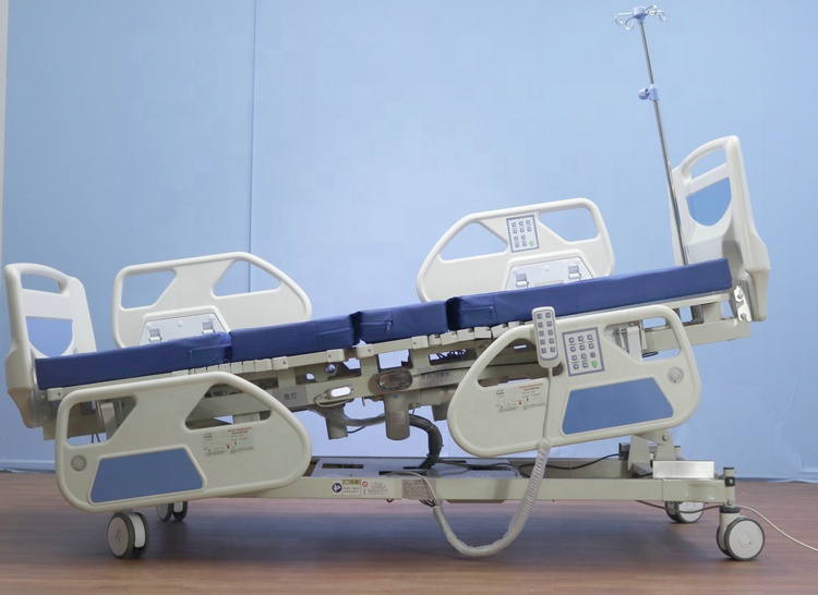 VIP ICU Ward Room Factory Directly Wholesales Automatic Multi Functions Electric Nursing Intensive Care Bed With CPR Scale