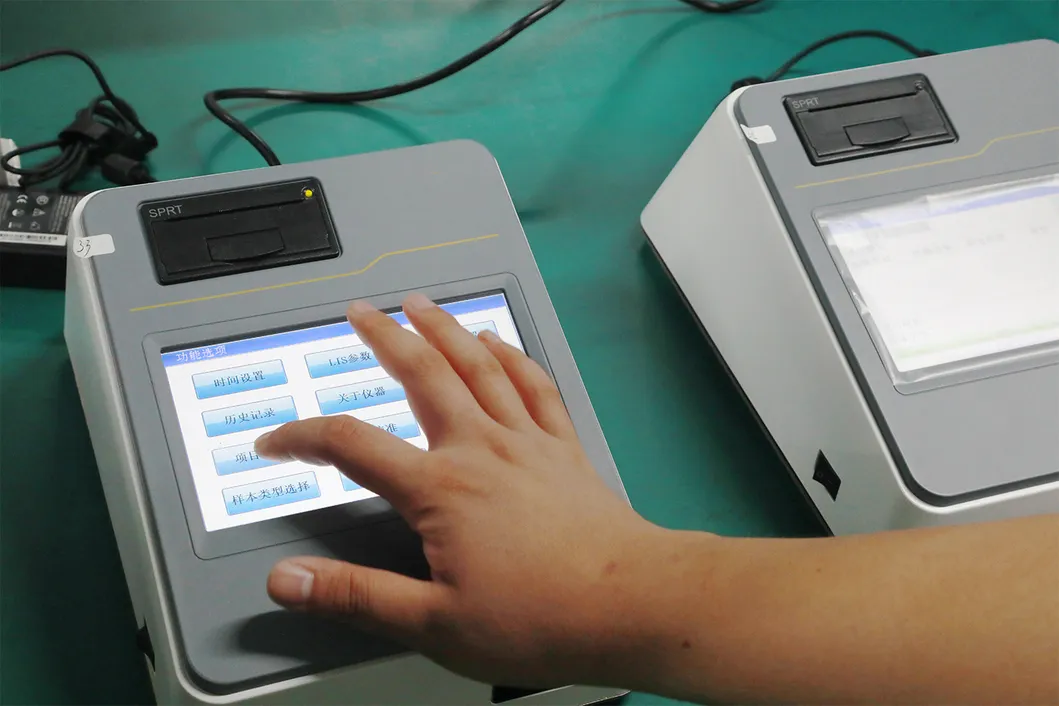 Immunoassay Hormones Analyzer Machine 4