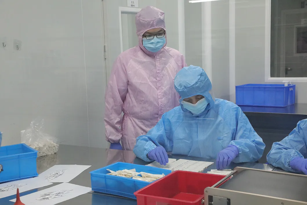 Immunoassay Hormones Analyzer Machine 7