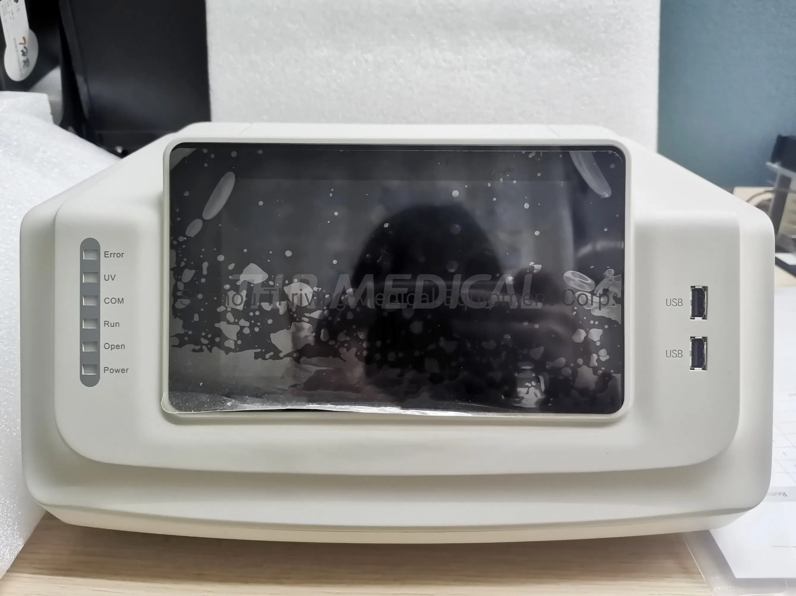 Clinical Analytical Instrument Portable Real-Time PCR System with Factory Price (THR-eQmini)