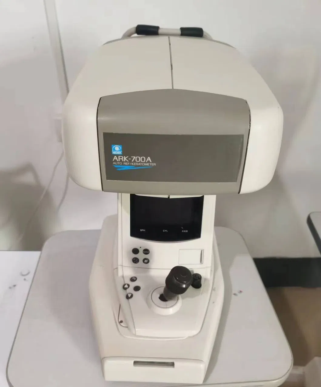 Auto Refractometer View 2