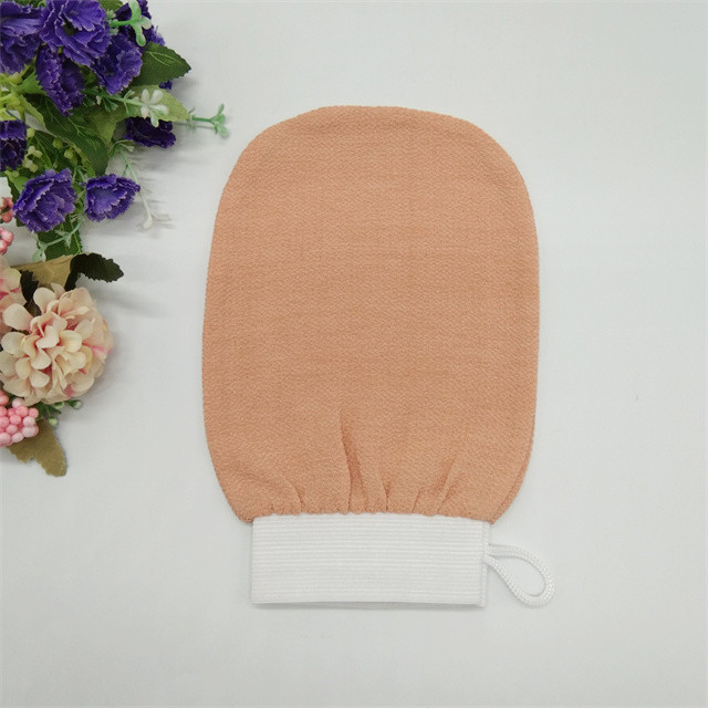 Exfoliating Mitt View 4