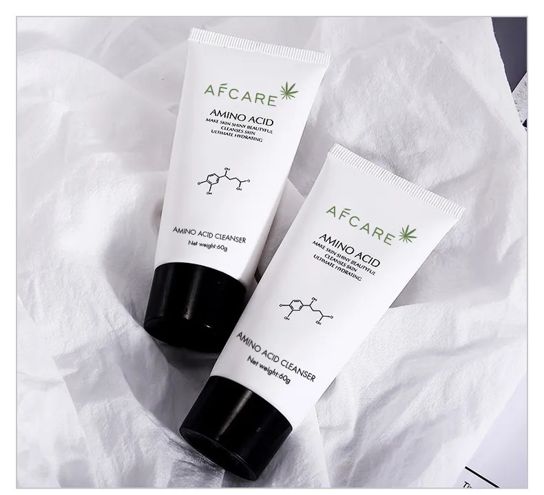 Cleanser Detail 1