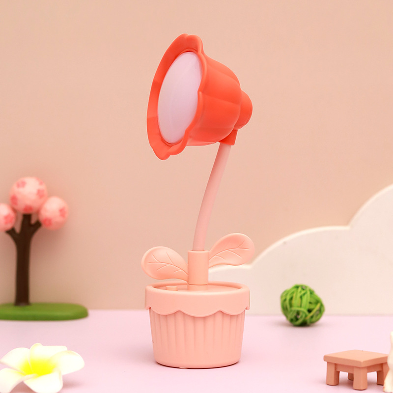 New Cartoon Flower LED Eye Protection Desk Lamp 2-Level USB Charging Children's Bedside Table Small Night Light Ornament