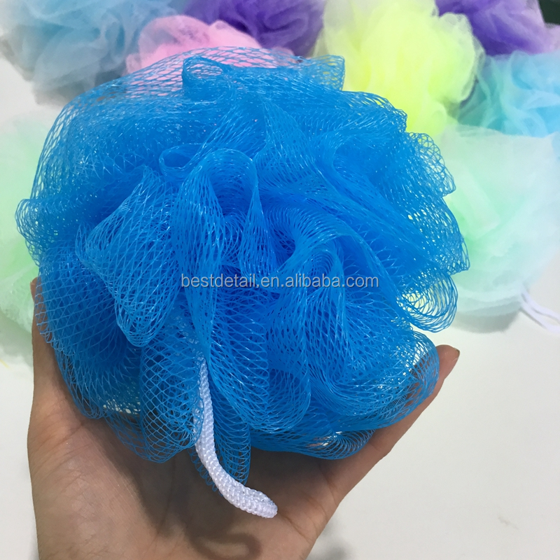 White Skin Care 30g Cheap Body Scrubber Ball Exfoliating Shower Loofah Mesh Pouf Bath Sponge Facial and Body Cleansing