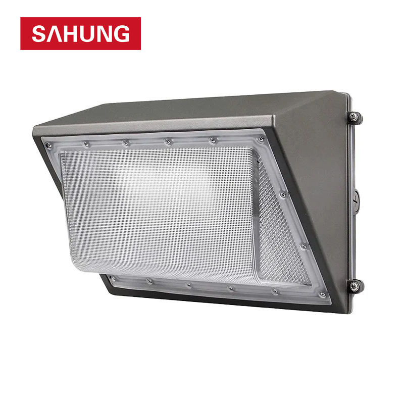Large Housing 120W AC100-277V Led Wall Pack Flood Light IP65 Waterproof Outdoor Wall Light