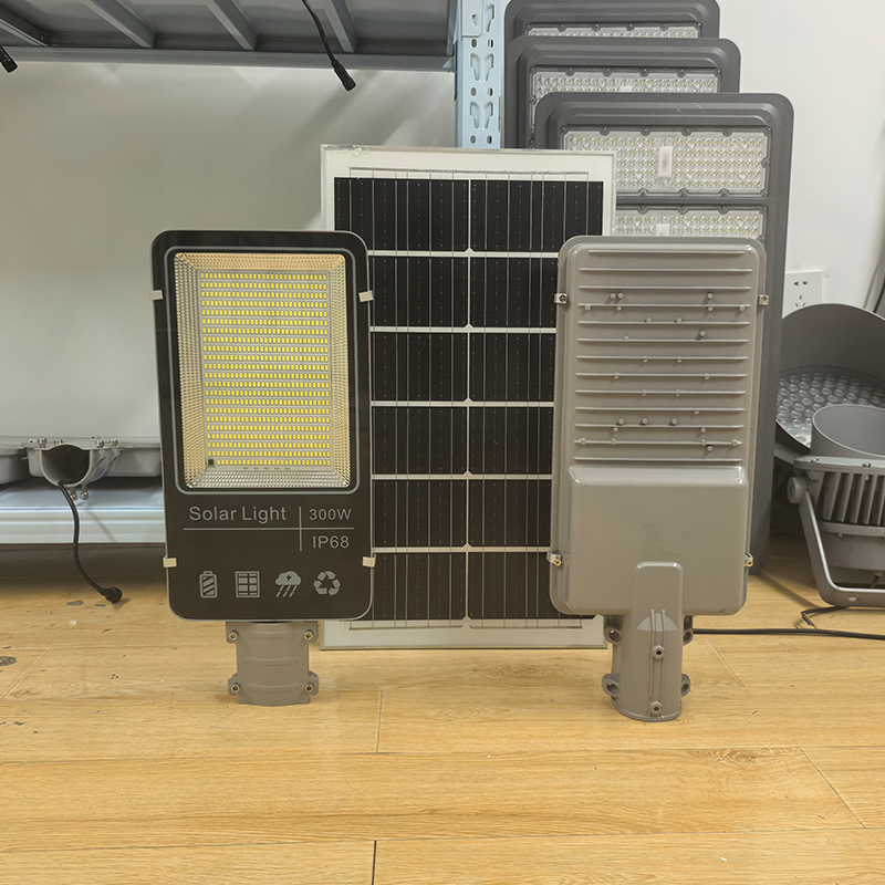300W to 1600W Outdoor Solar Street Light IP68 Waterproof Aluminum with High Brightness LED Lighting Wall Mounted Installation