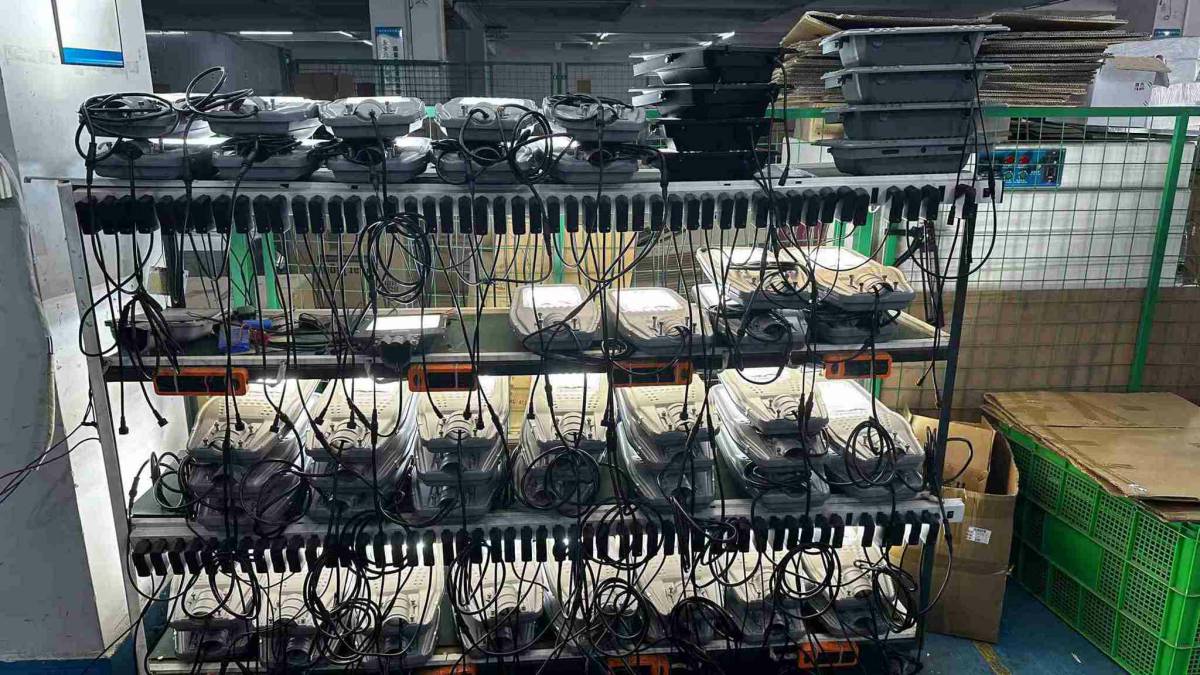 Aging test and burn-in testing for LED products at Merak Lighting