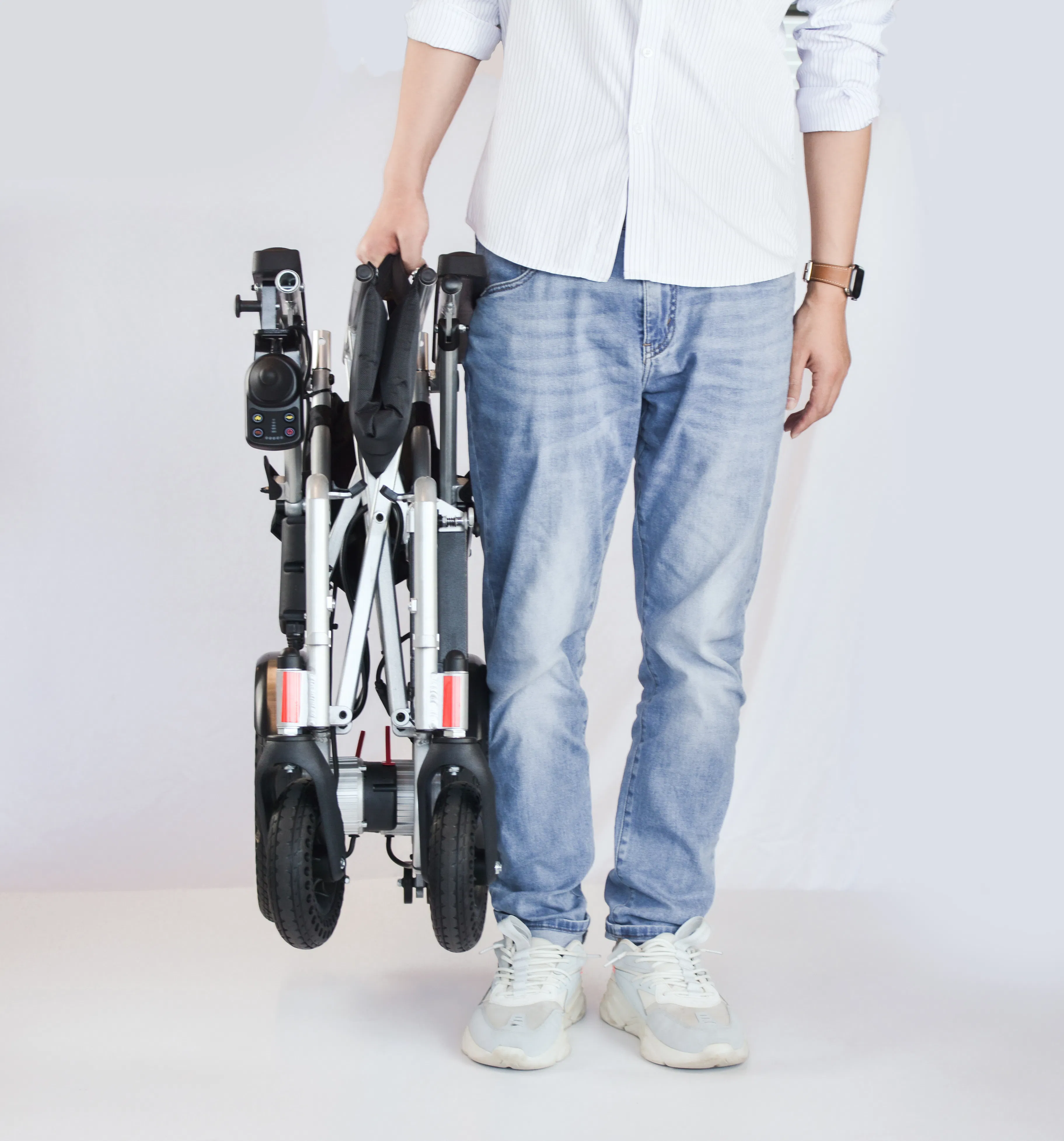 Motorized Wheelchair with 150W*2 Motors and 24V 12ah Lithium Battery