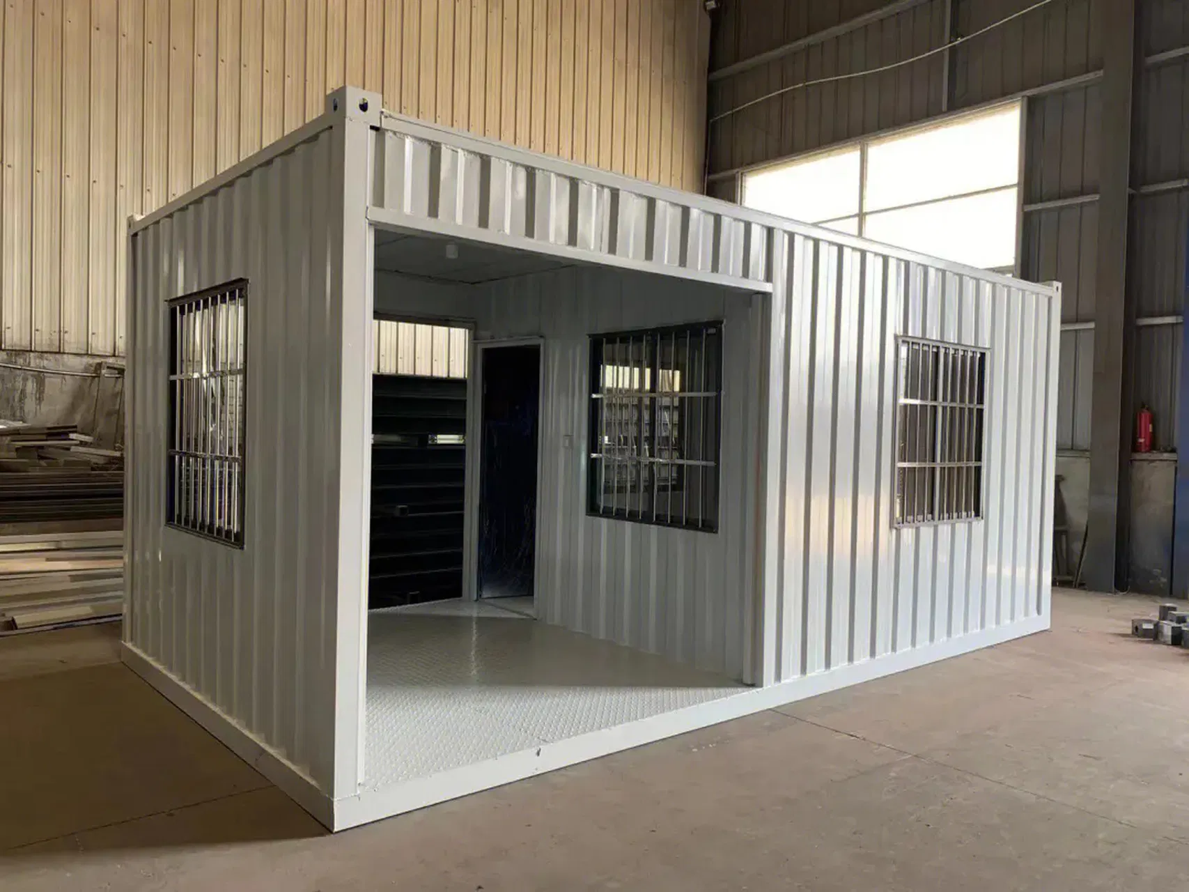 Durable Quick Assembly Prefabricated Mobile Container House Solutions