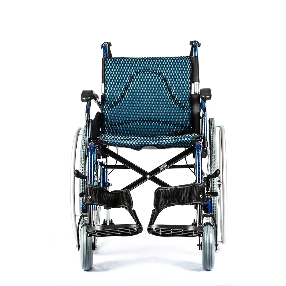 China Supplier Manual Folding Ultra Lightweight Wheelchair Mobility