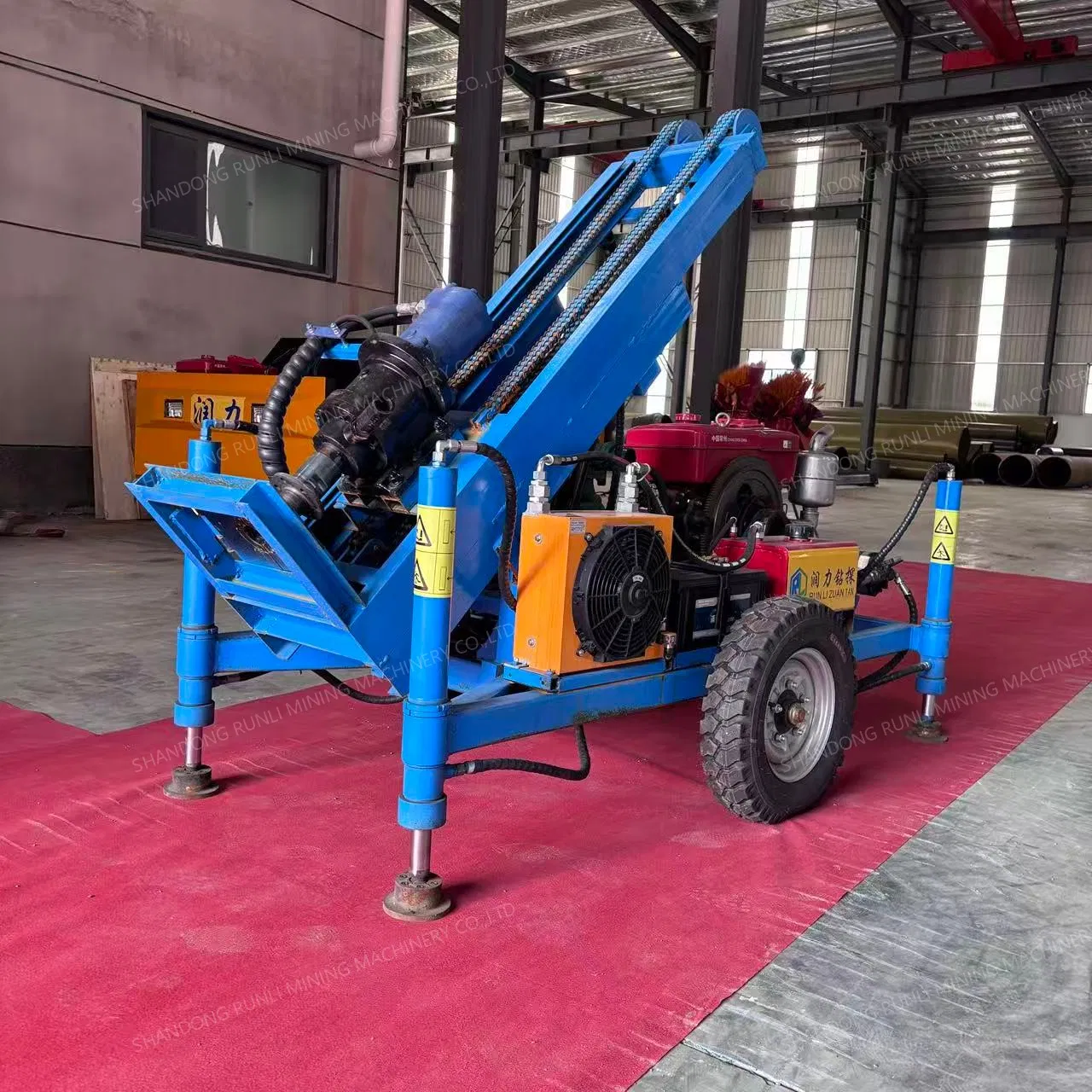 Portable Rotary Small Hydraulic Groundwater Mobile Crawler Borehole Water Well Drilling Machine