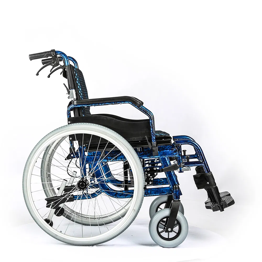 China Supplier Manual Folding Ultra Lightweight Wheelchair Mobility