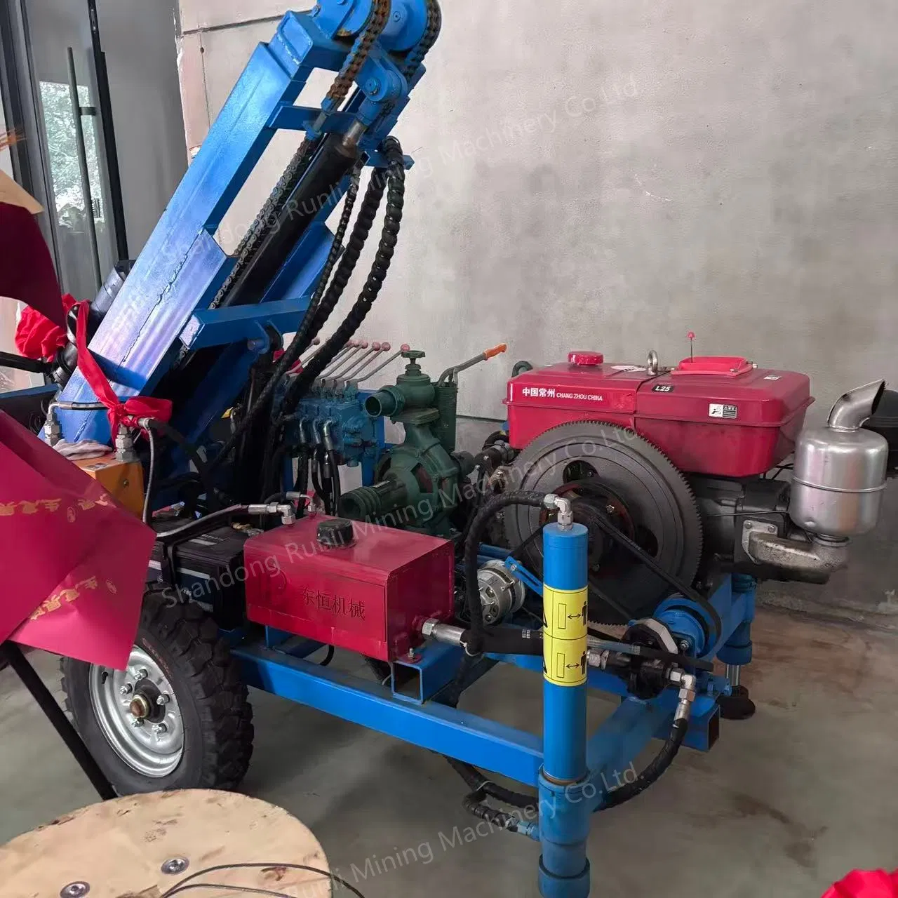 Rl150s)150m Diesel Water Well Drilling Rig Machine/Hydraulic Drilling Machine