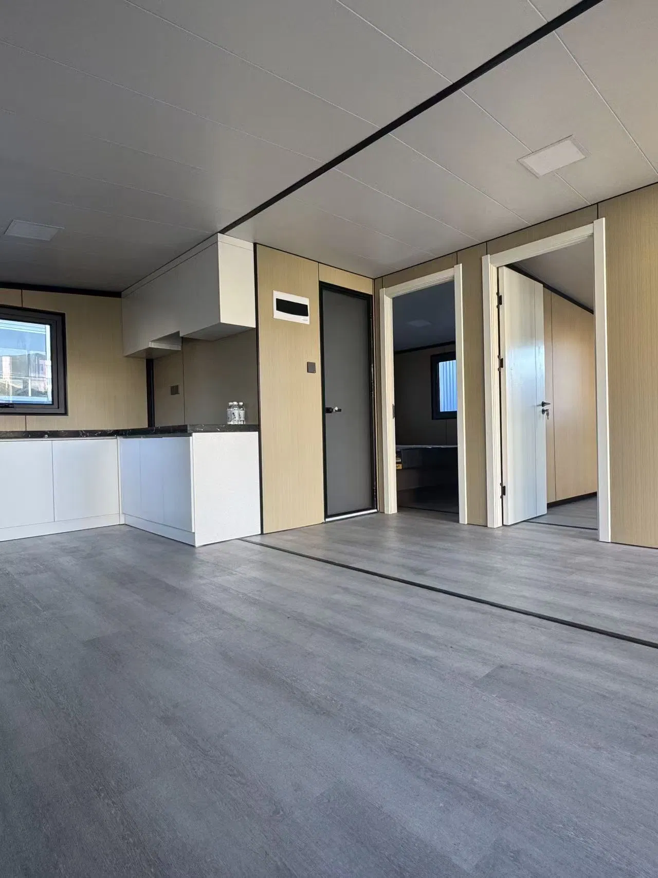 Folding Warehouse Storage Solutions for Modern Spaces