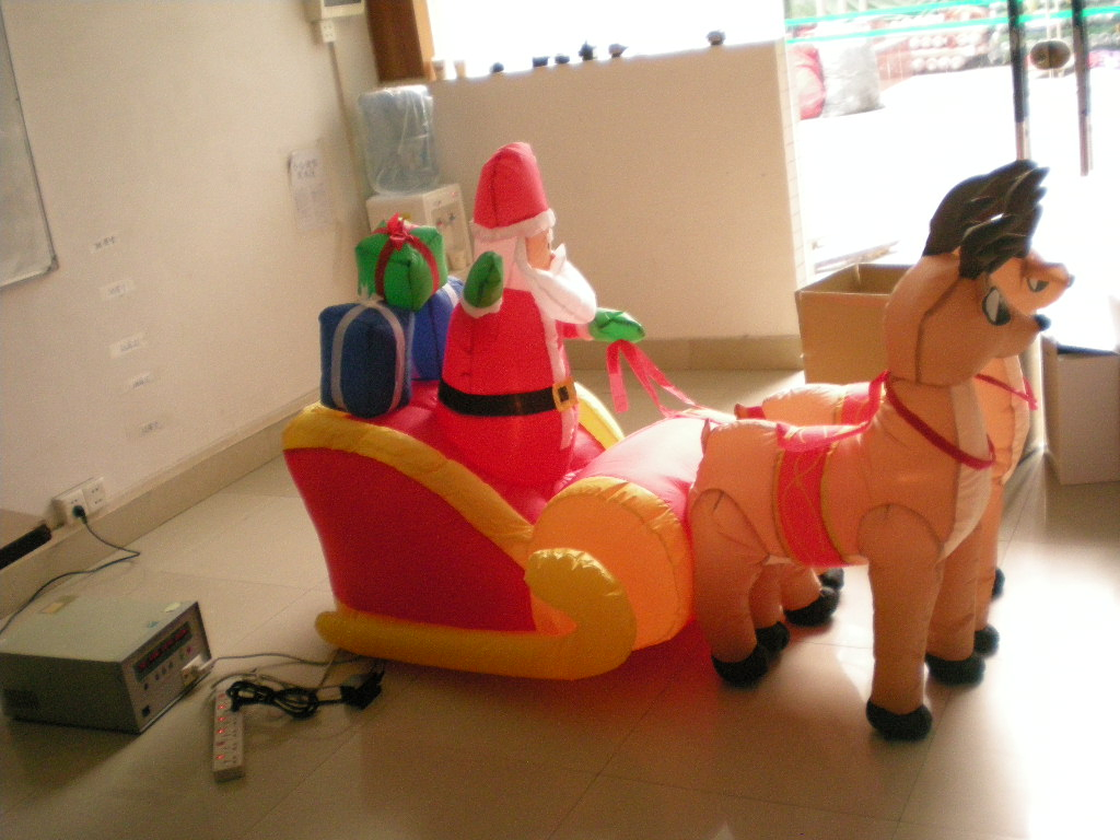 2023 New Giant Inflatable Christmas Decorations Outdoor Inflatables Christmas Sacred Old Man Flying on Airplane