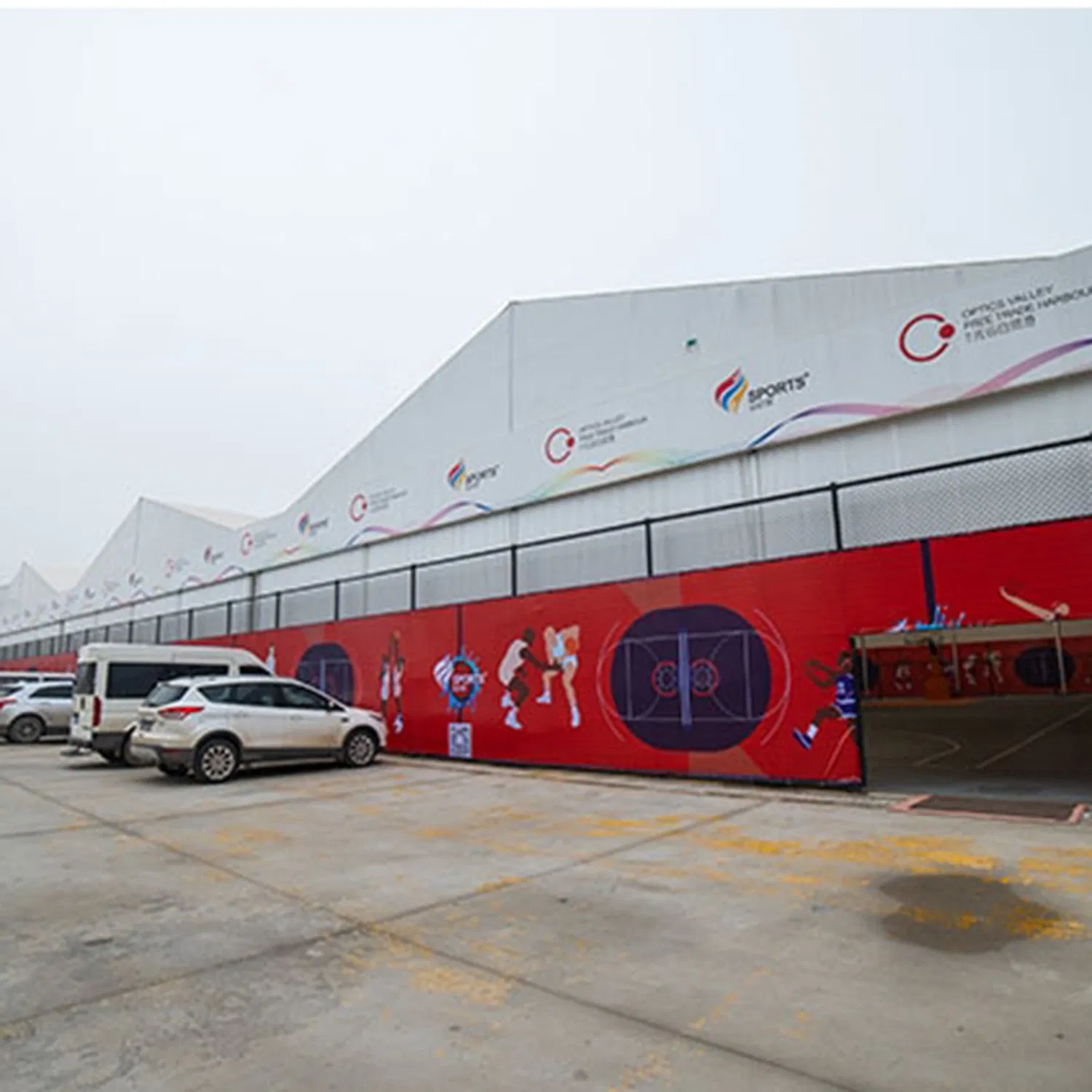 Multi-Functional All-Weather Sports Pavilion Canopy for Corporate Wellness Events &amp; Team Building Tent