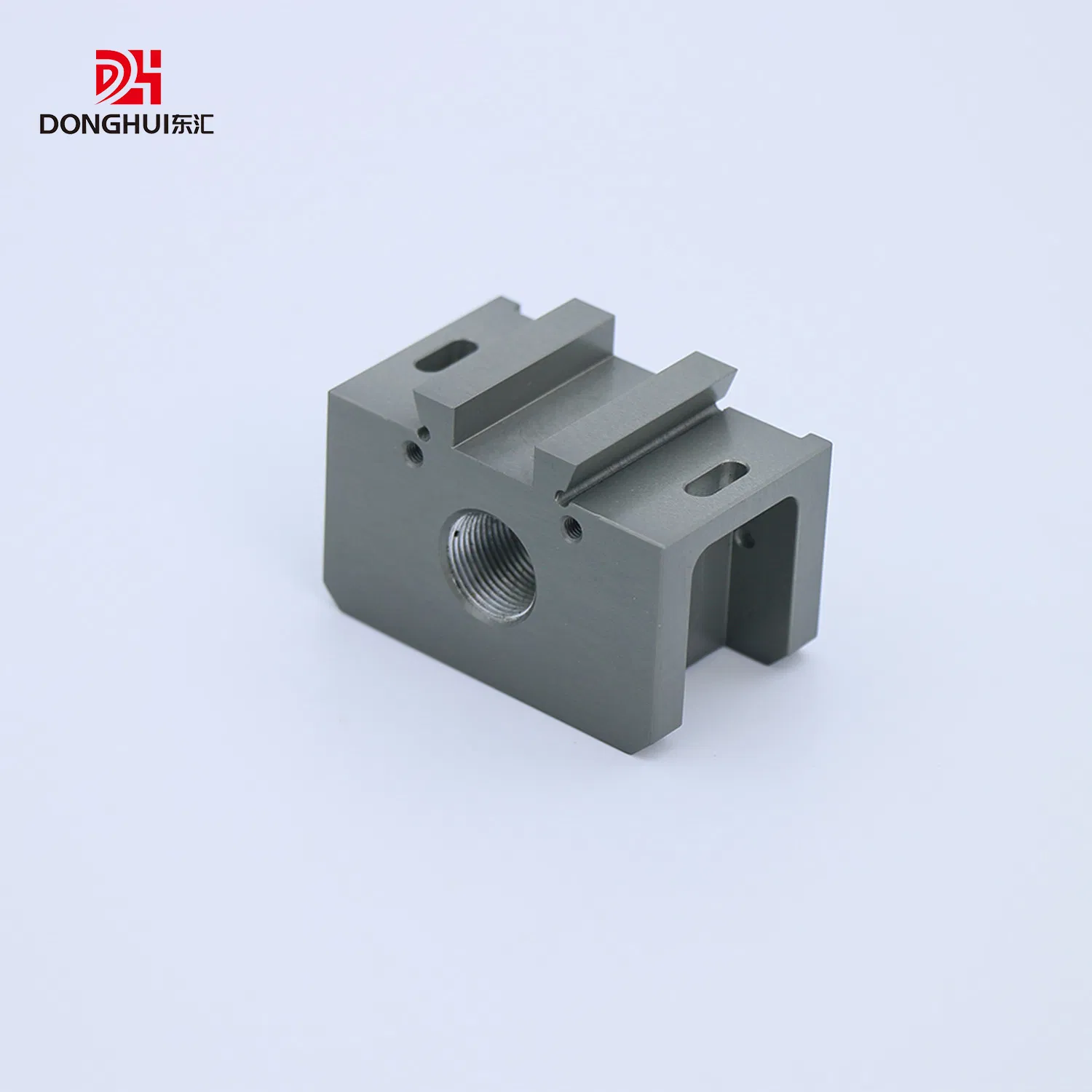 Precision CNC Machined Medical Components for Global Health Needs