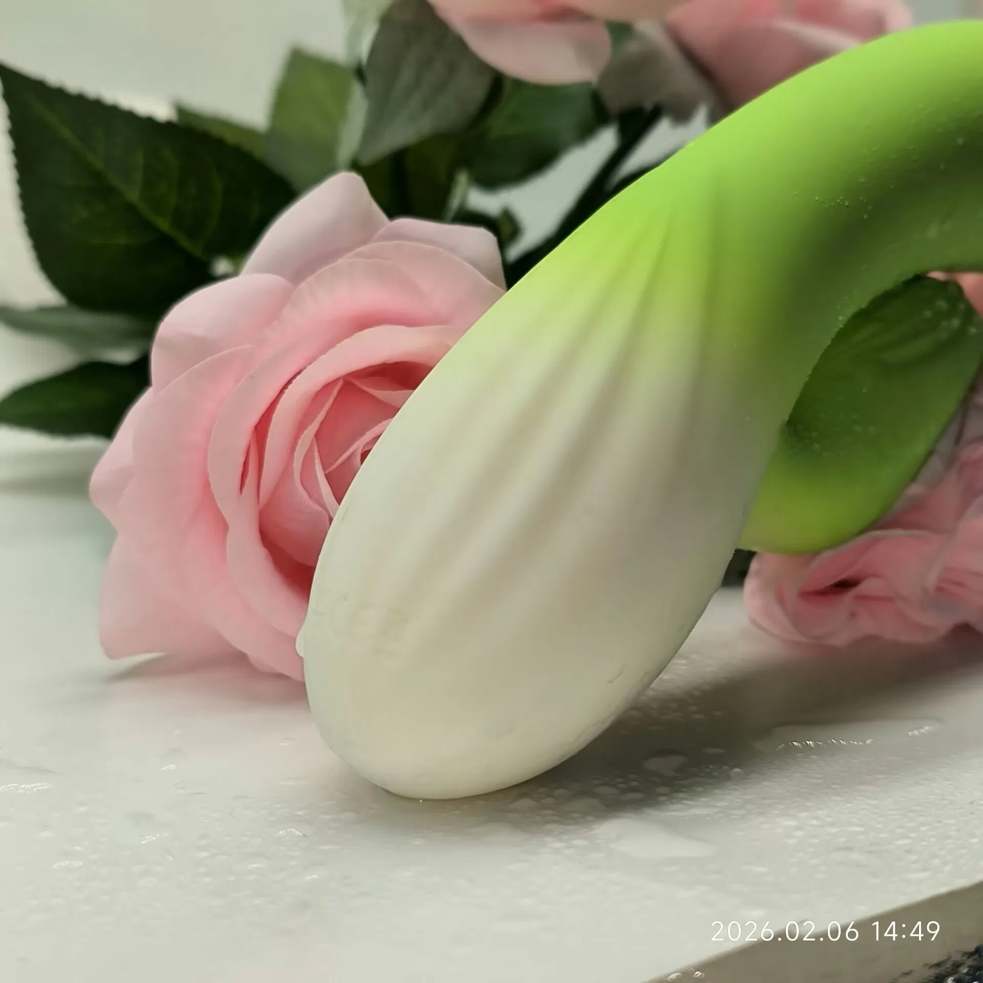 Customized Design Color Shape Sexual Health Adult Sex Toy Quiet Clitoral Vibrator Doll for Women