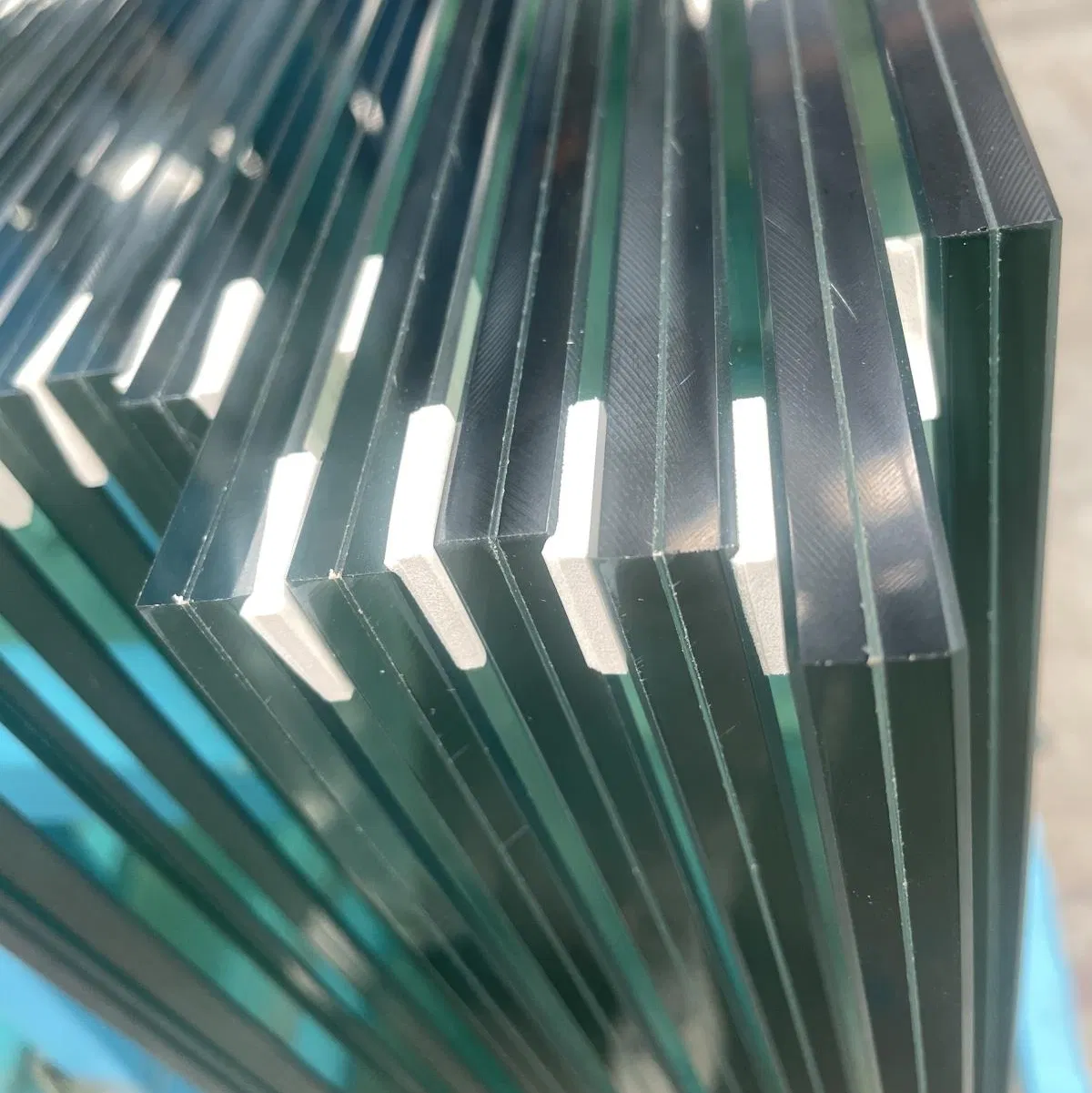 Soundproof Laminated Sandwich Security Glass Toughened Laminated Jumbo Size Laminated Glass