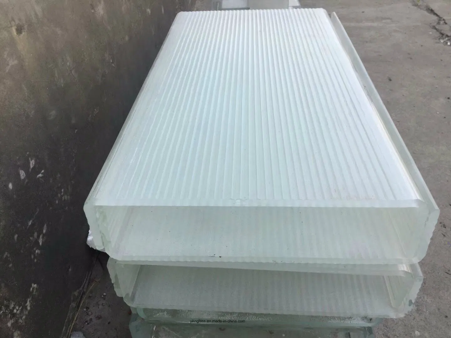 Tempered Obscure U Channel Glass