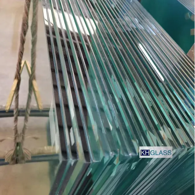 Laminated Glass Detail 1