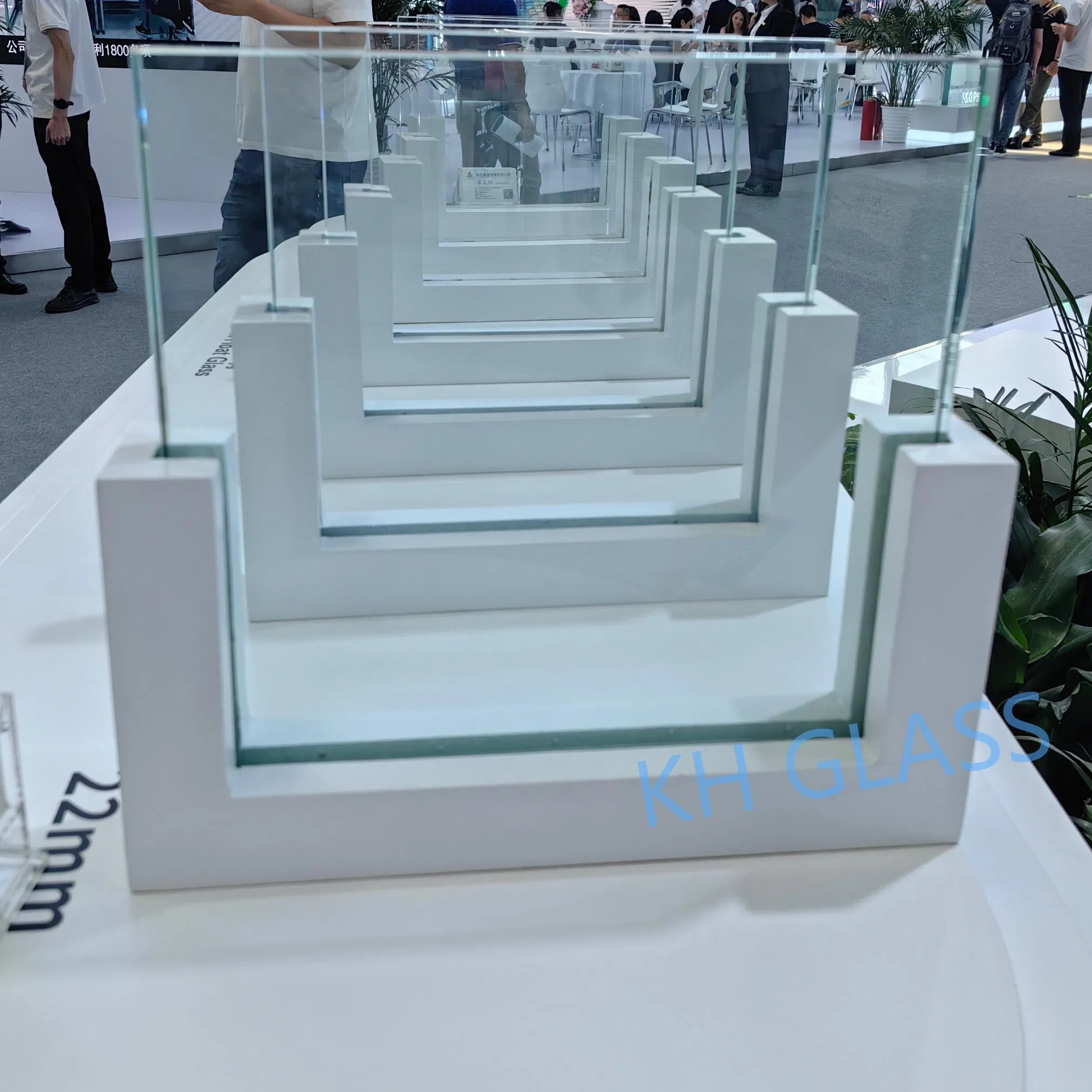 3mm to 19mm Clear Flat/Bent/Sheet/Shaped Safety/Laminated/Toughened/Hot Curved Large Tempered Glass Price for Stairs/Balustrade/Building/Shower/Door/Window