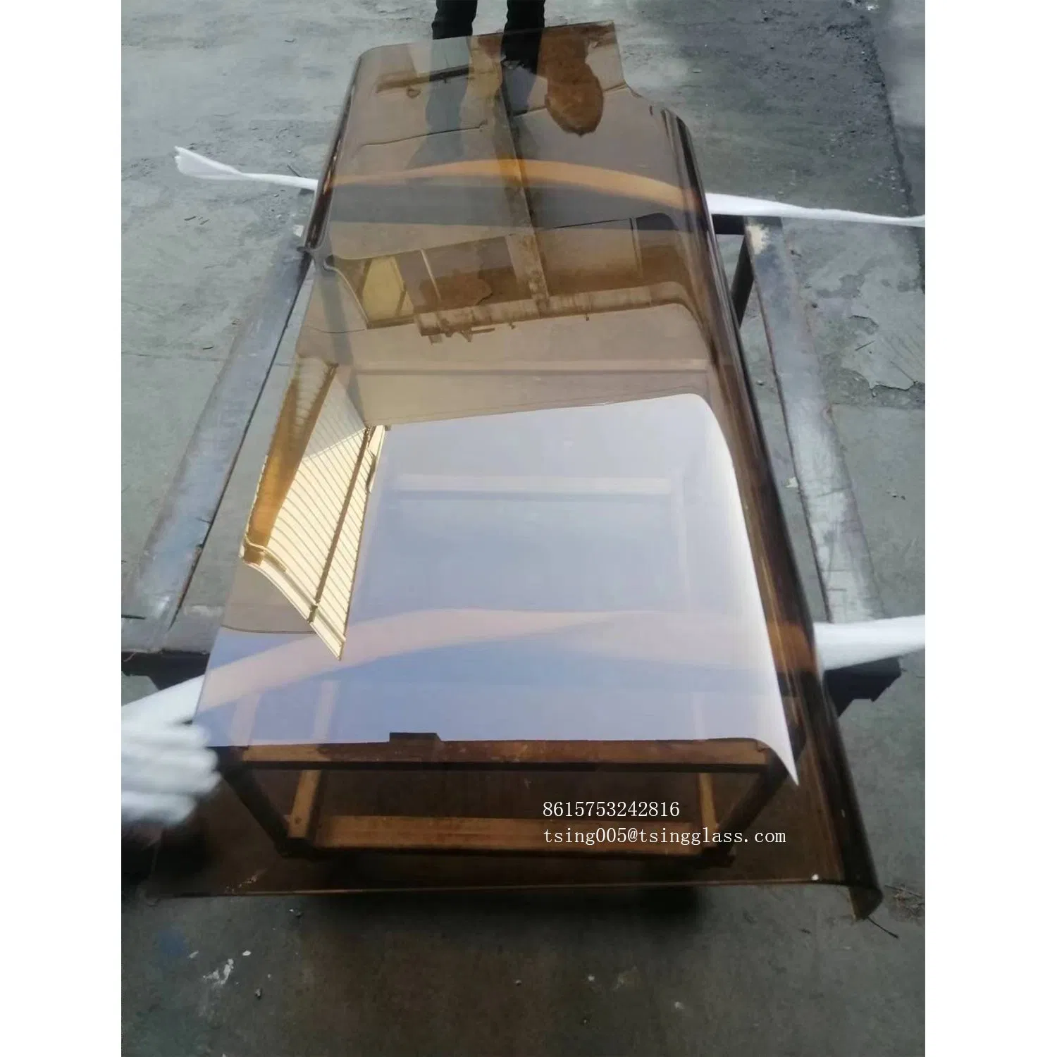 Tempered/Toughened Euro/Golden Bronze Flat Hot Bending/Bent/Curved Glass for Jewelry Cabinets Coffee Table/Bathroom/Partition/Showcase/Balcony/Railing/Yacht