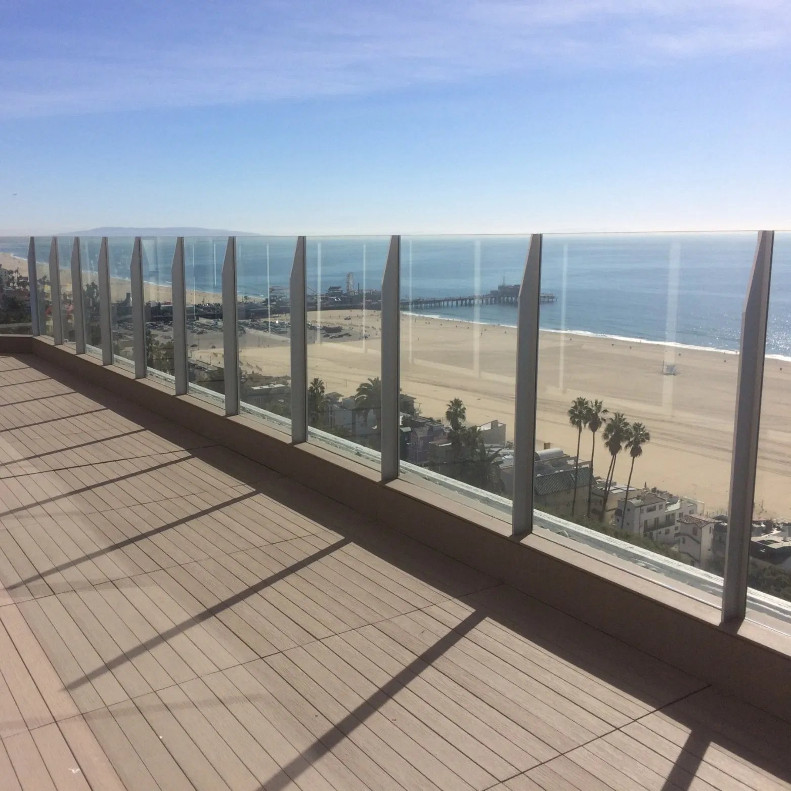 Jinghu Ultra Clear Tempered Laminated Glass Office Partition Wall Frosted Toughened Double Interlayers Soundproof Laminated Glass Wall with CE/UL/ISO