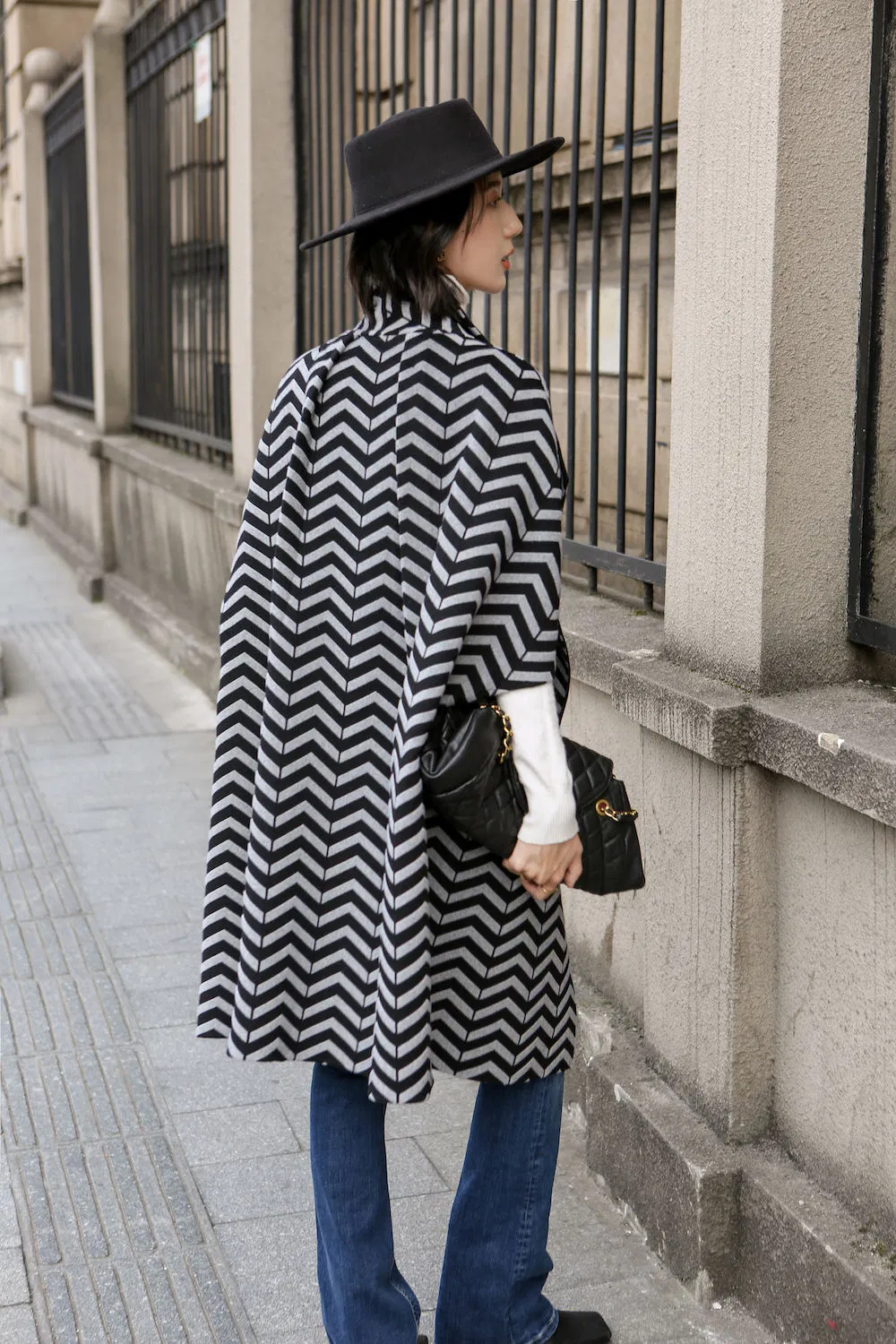 Custom New Design Half Sleeve Woolen Cashmere Trench Coat for Lady