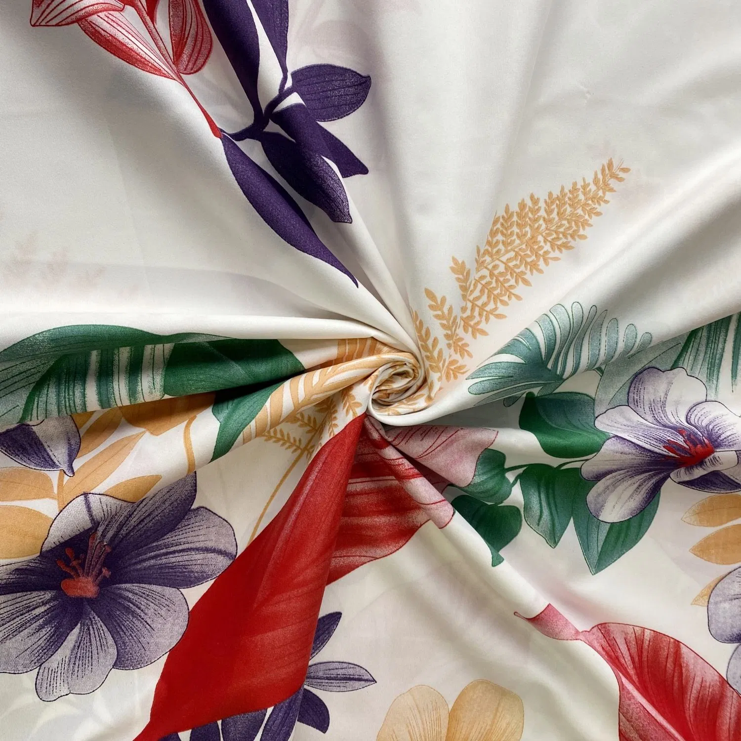 100% Polyester Microfiber Bedding Fabric Manufacturers' Custom Pigment Digital Printing Woven Pattern Twill Style Bag Wholesale