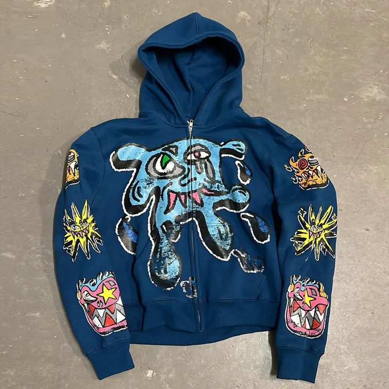 Detailed Hoodie Photo 4