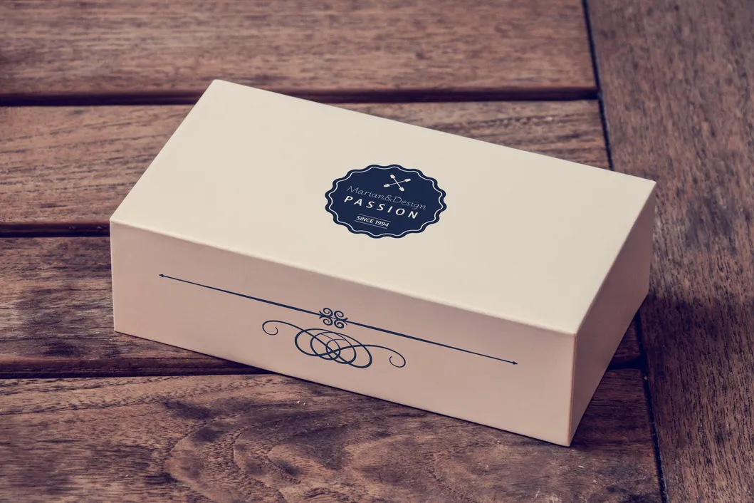 Custom Paper Package