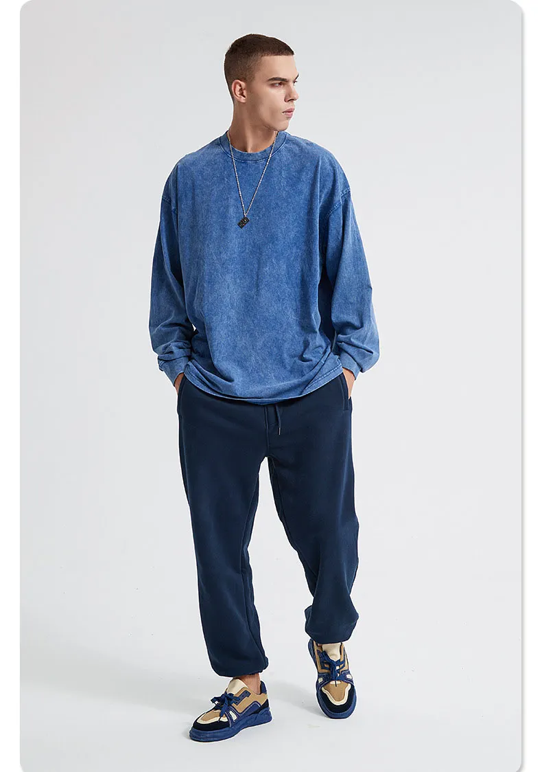 Acid Washed T-shirt Detail