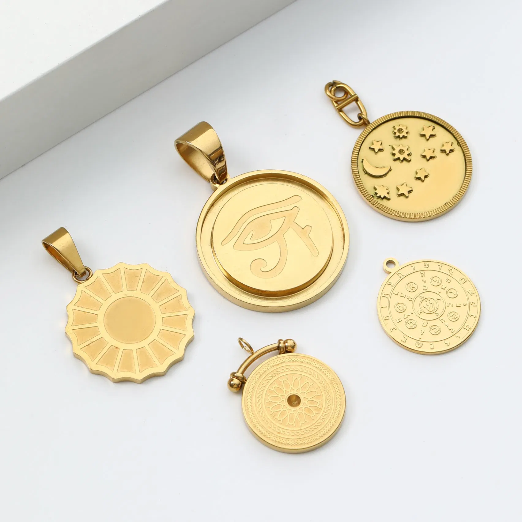 Custom 3D Metal Engraved Brand Logo Stainless Steel Charm Pendant with Ring