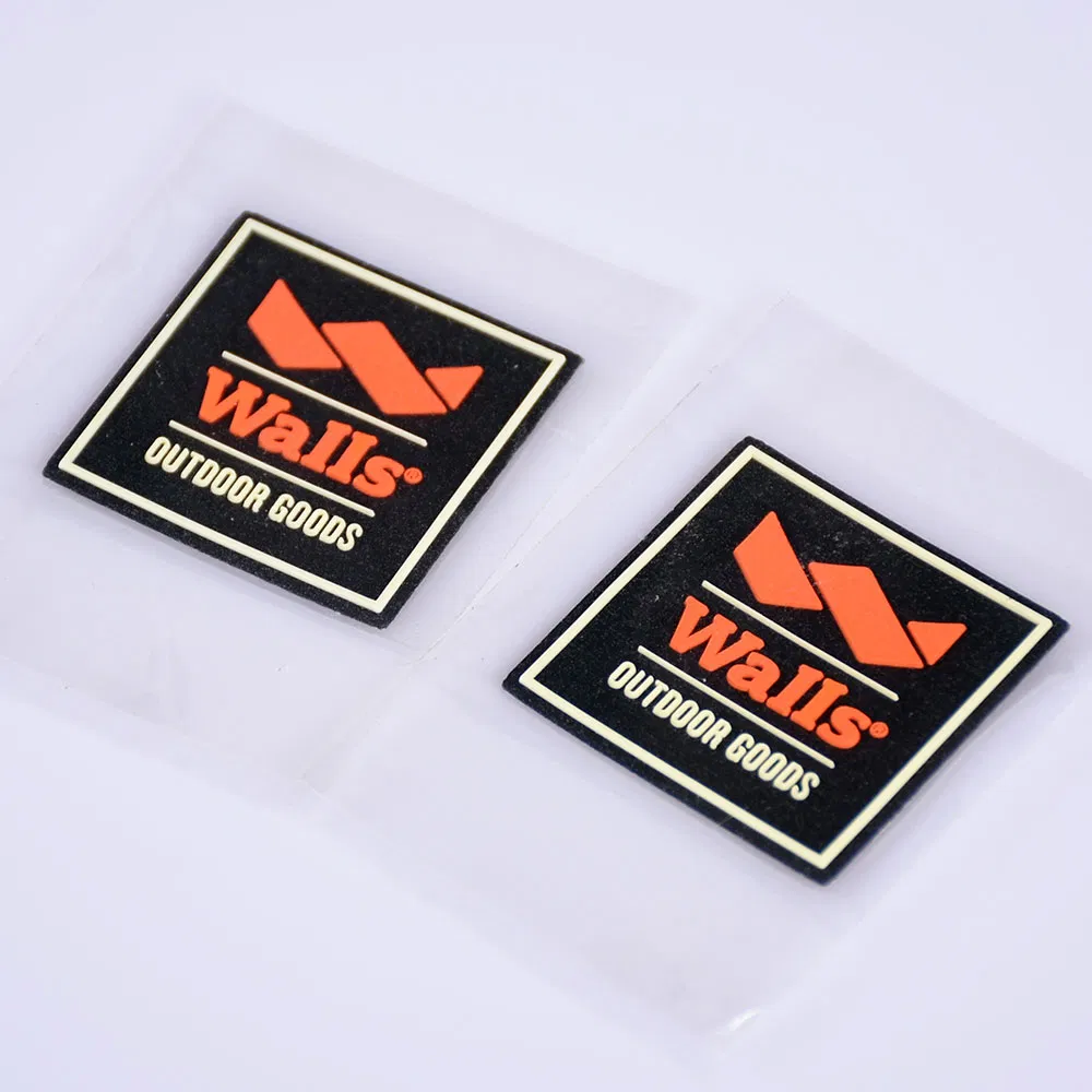 Custom 3D Heat Transfer Printing Raised Rubber Silicone Logo for Clothing Jackets