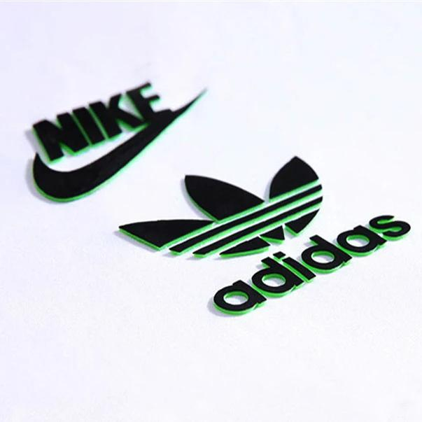Custom Eco-Friendly 3D Embossed Silicone Rubber Logo for Shirt Hoodie Hat Shoes