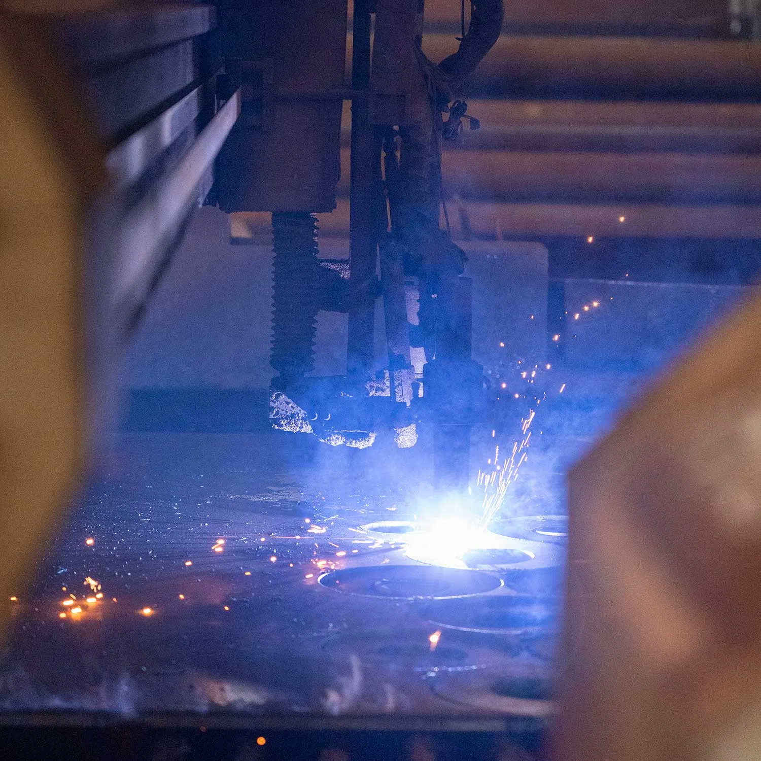 China Supplier Solar LED Street/ Road Light with Solar Panel Automatic Cleaning System Galvanized Steel Pole