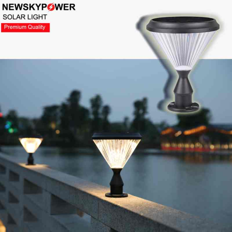 Manufacturer Waterproof DC LED Gate Outdoor Landscape Fence Solar Garden Pillar Light