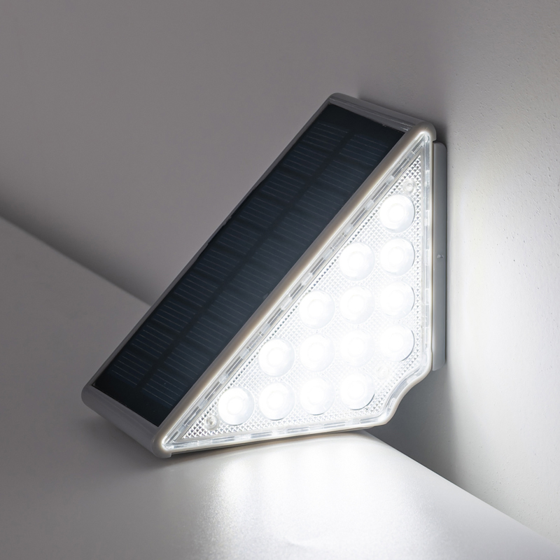 Affordable Solar Step Light for Outdoor Pathways and Gardens